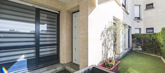 4 bedrooms Apartment in Reims, France No. 63187 9