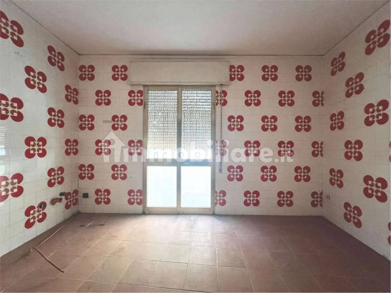 395m² Building in Mazara del Vallo, Italy No. 77839