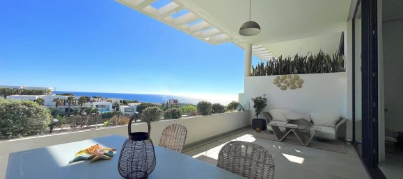 3 bedrooms Townhouse in Marbella, Spain No. 143054 2