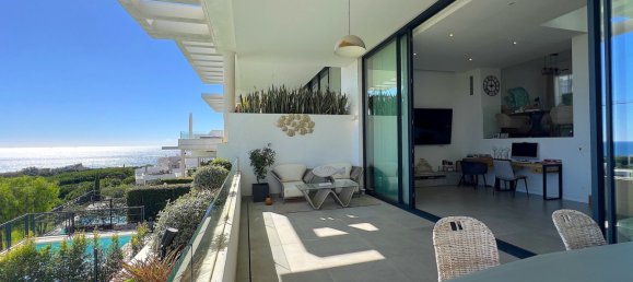3 bedrooms Townhouse in Marbella, Spain No. 143054 5