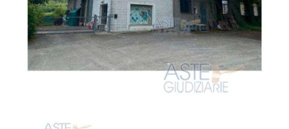 3 rooms Apartment in Novafeltria, Italy No. 13254 2