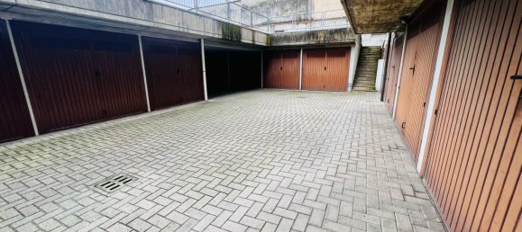  مرآب في Cabiate, Italy 16متر مربع رقم 281659 11