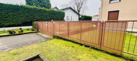  مرآب في Cabiate, Italy 16متر مربع رقم 281659 6