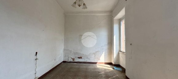 4 rooms Apartment in La Spezia, Italy No. 309696 10