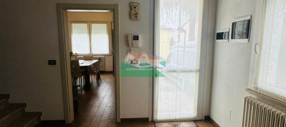 Дом с 10 комнатами в Равенна, Италия № 224519 27