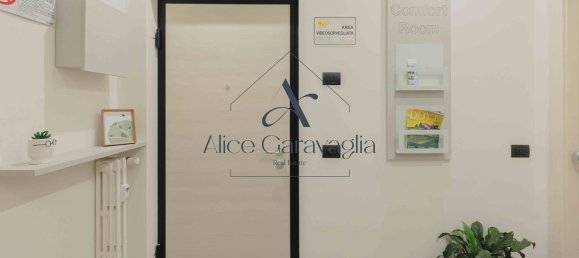 Apartamento de 3 divisões em Varese, Italy N.º 1645 7