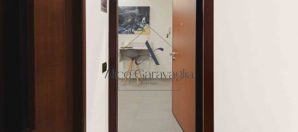 Apartamento de 3 divisões em Varese, Italy N.º 1645 2