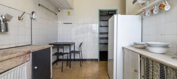 600m² Commercial property in Braga, Portugal No. 234268 44