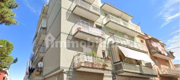 2 bedrooms Apartment in Barletta, Italy No. 281989 3