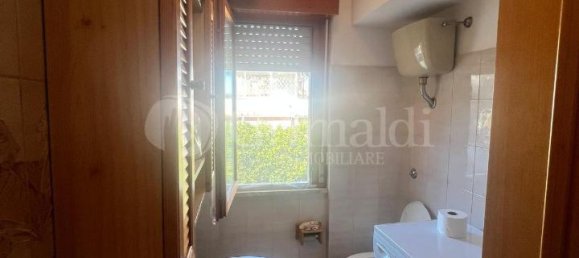 Casa de 5 divisões em Anzio, Italy N.º 158598 2