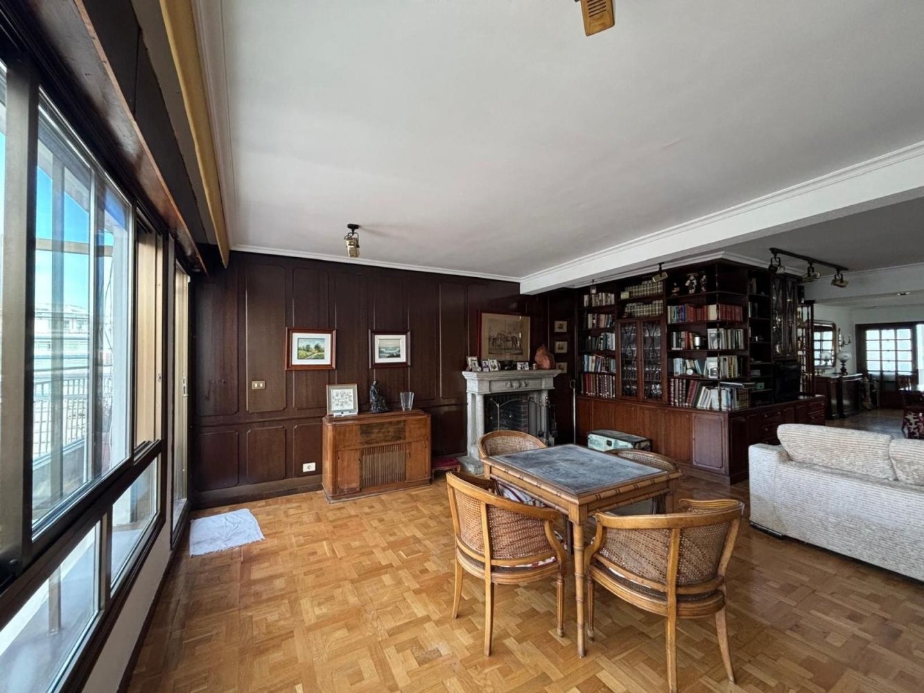 6 chambres Duplex à Vigo, Spain No. 218773