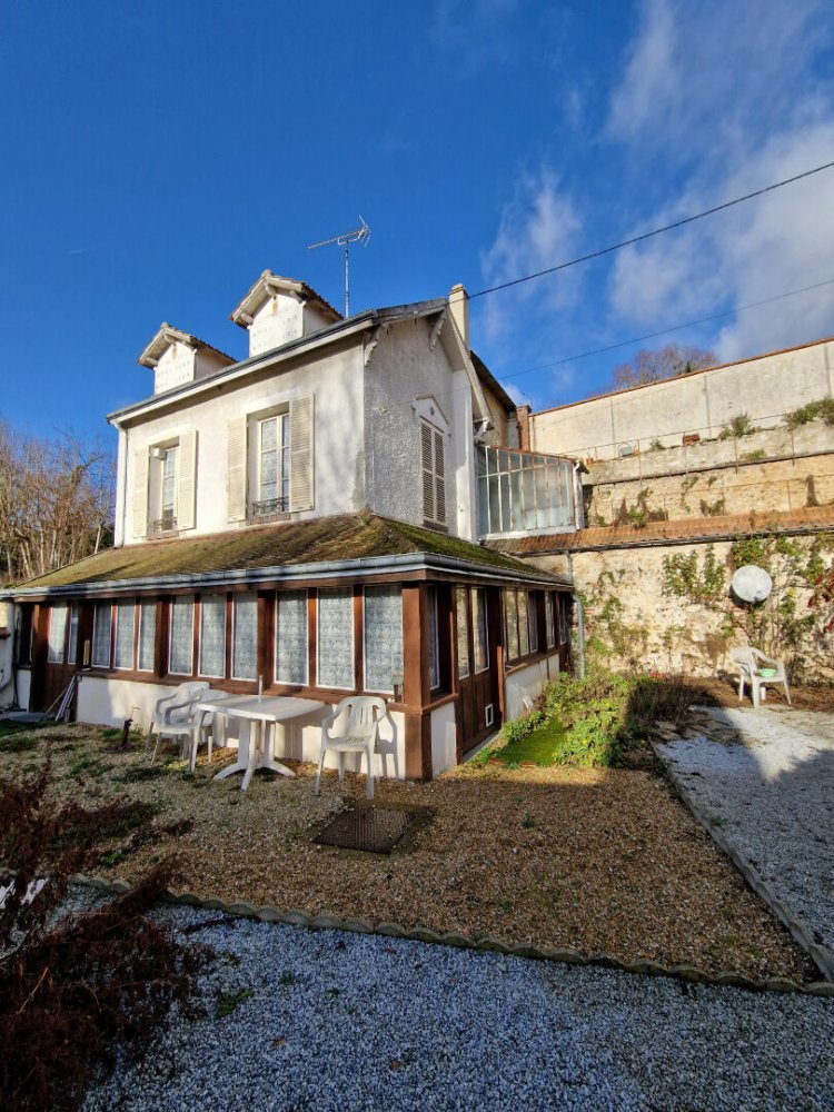 3 chambres Maison à Maintenon, France No. 103508