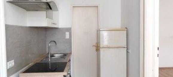 3-salle Appartement à Brigittenau, Austria No. 58405 12