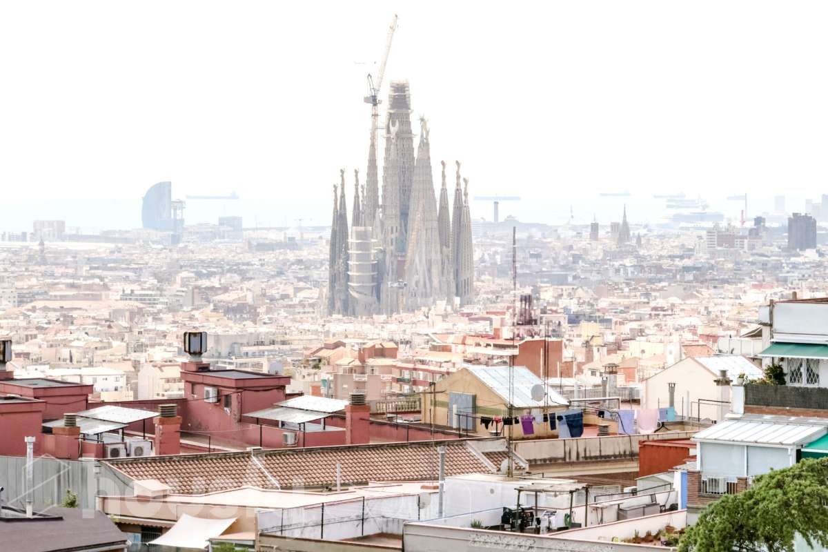 Apartamento de 2 dormitorios en Horta-Guinardó, Spain No. 193801