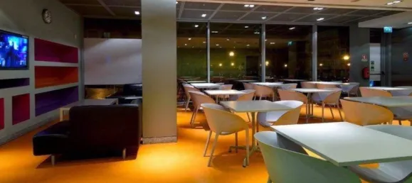 Коммерческая недвижимость 5136м² в Порту, Португалия № 50342 3