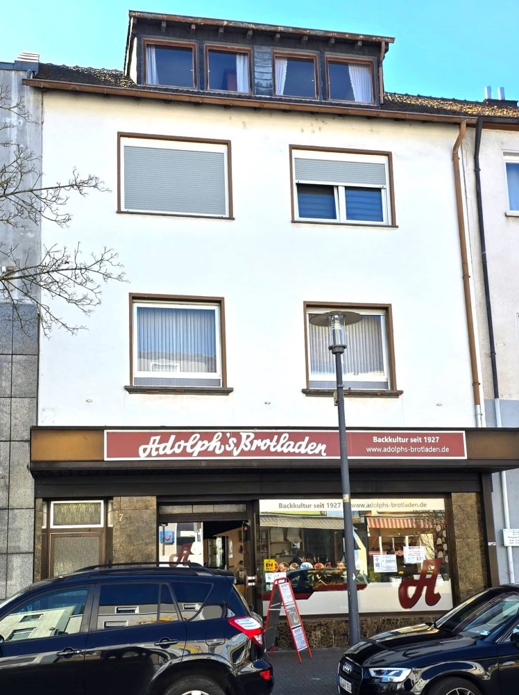 7 rooms Building in Saarland, Germany No. 28032