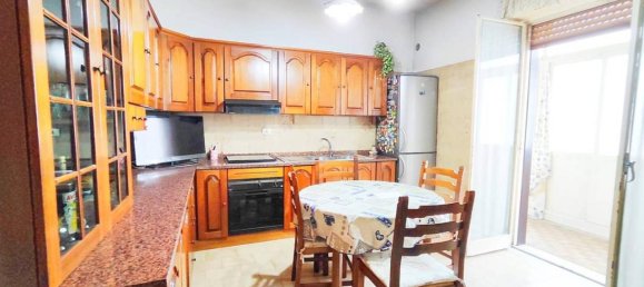 Apartamento de 4 divisões em Aci Catena, Italy N.º 29636 16