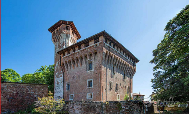 Villa de 5 habitaciónes en Gavi, Italy No. 273523