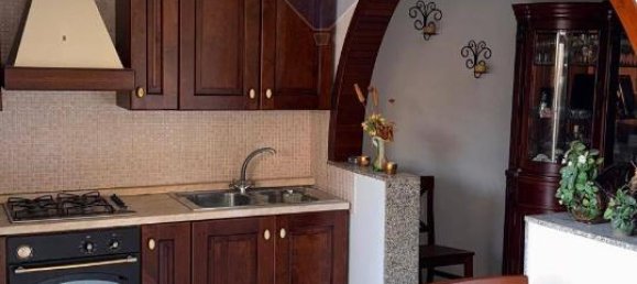 Дом с 4 комнатами в Карини, Италия № 137382 21