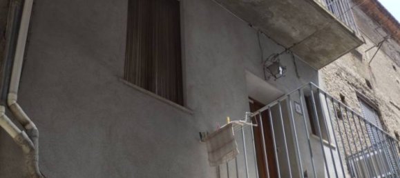 Apartamento de 3 dormitorios en Lauria, Italy No. 31838 5