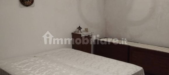 Apartamento de 3 dormitorios en Lauria, Italy No. 31838 40