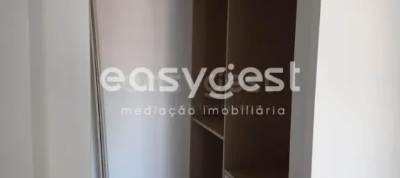 3 bedrooms Apartment in Lisbon, Portugal No. 147257 5