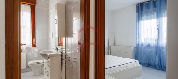 Квартира с 3 комнатами в Мартеллаго, Италия № 15105 7