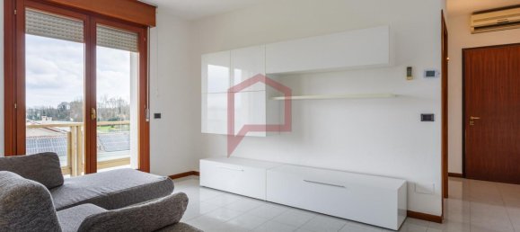 Квартира с 3 комнатами в Мартеллаго, Италия № 15105 2