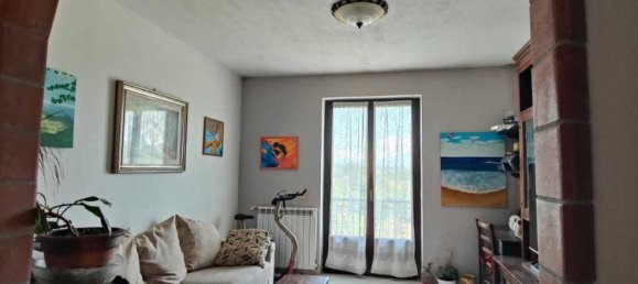 6 rooms Apartment in Tresana, Italy No. 116197 2