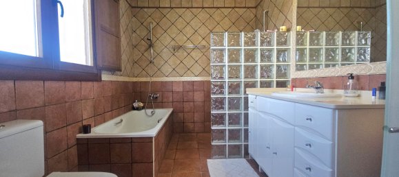 Casa de 4 dormitorios en Cervera Del Maestre, Spain No. 122999 31