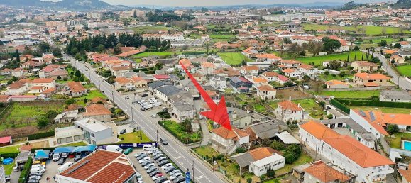 3 bedrooms House in Lordelo, Portugal No. 41314 5