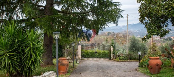 6 rooms Villa in Tarano, Italy No. 202258 2