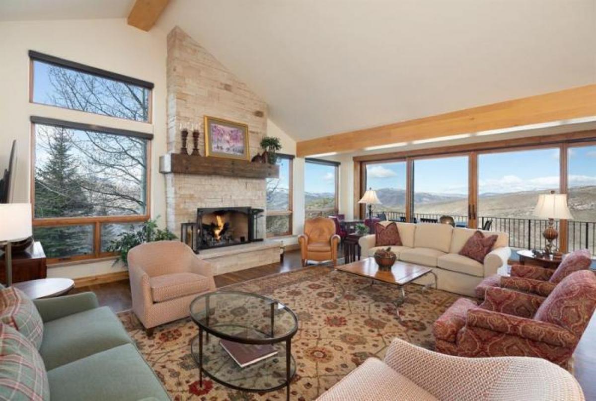 6 bedrooms Land in Avon, USA No. 462620