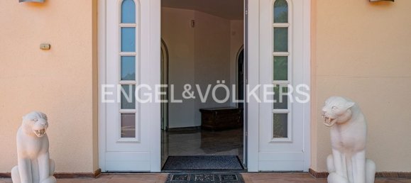 6 bedrooms Villa in Calpe, Spain No. 170308 5