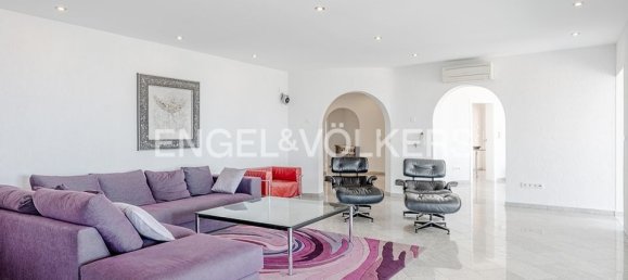 6 bedrooms Villa in Calpe, Spain No. 170308 8