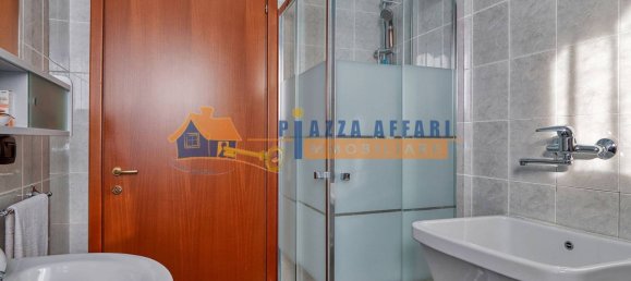 1 bedroom Apartment in Cavaria con Premezzo, Italy No. 380024 17
