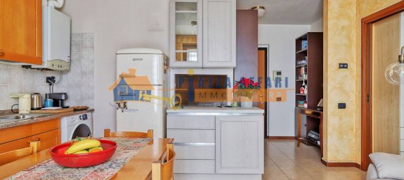 1 bedroom Apartment in Cavaria con Premezzo, Italy No. 380024 7