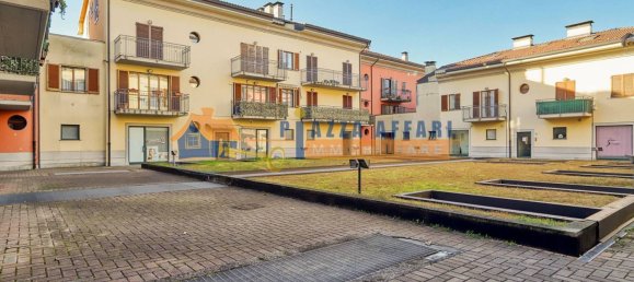 1 bedroom Apartment in Cavaria con Premezzo, Italy No. 380024 30
