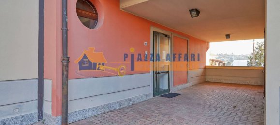 1 bedroom Apartment in Cavaria con Premezzo, Italy No. 380024 26