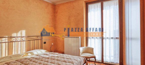 1 bedroom Apartment in Cavaria con Premezzo, Italy No. 380024 18