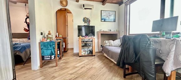 3 rooms Apartment in Monserrato, Italy No. 14688 35