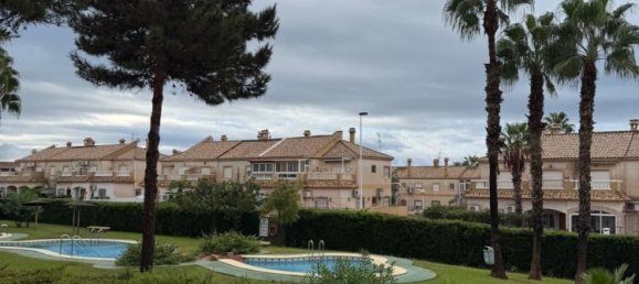 2 bedrooms House for sale in Torrevieja, Alicante, Valencian Community, Spain № 369942 4