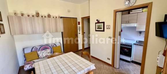 2 bedrooms Apartment in Pineto, Italy No. 116681 2