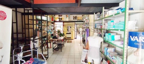 2-Zimmer Gewerbliche Immobilie in Umbertide, Italy, Nr. 353381 3