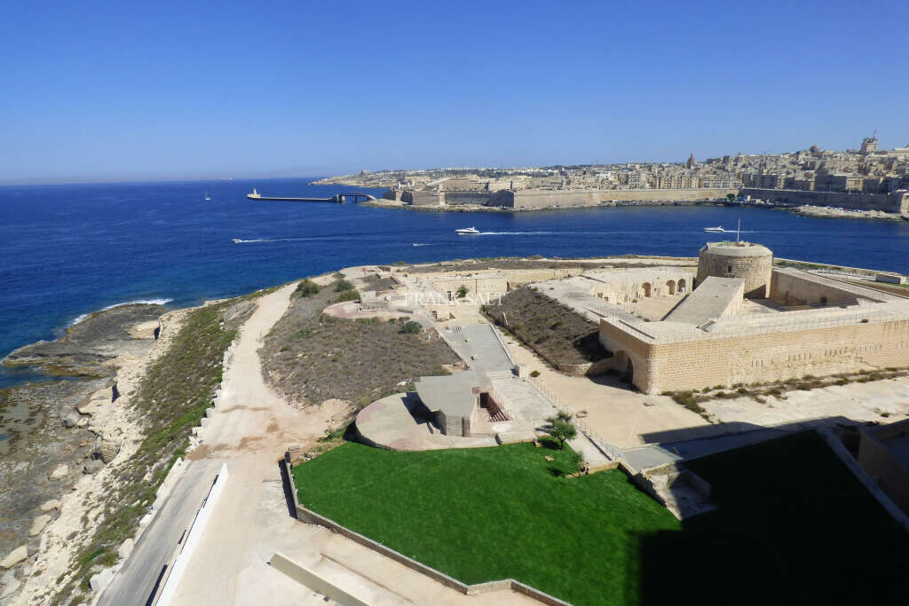 Apartamento T3 em Sliema, Malta N.º 8915