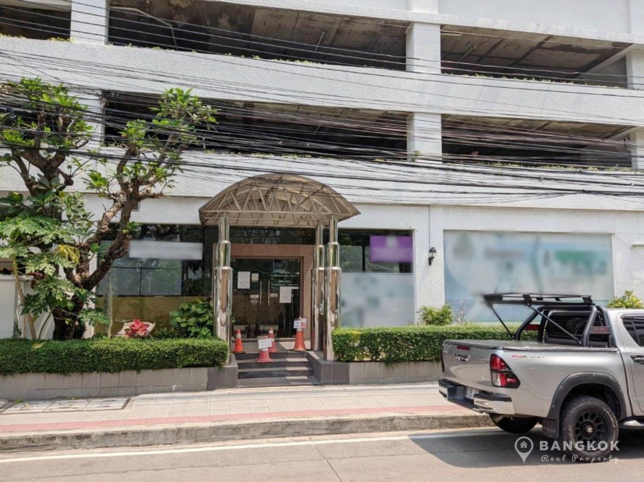 120m² Commercial property in Bangkok, Thailand No. 551