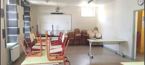 20-Zimmer Haus in Thuret, France, Nr. 189838 9