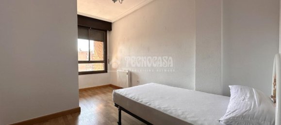 2 rooms Apartment in Valladolid, Spain No. 142632 13