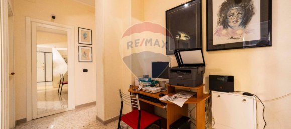 3 bedrooms Apartment in Bari, Italy No. 337156 21