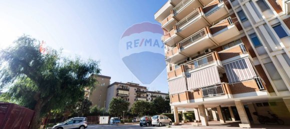 3 bedrooms Apartment in Bari, Italy No. 337156 29